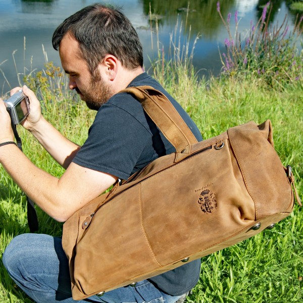 Lange Henkel an Reisetasche Lange-Henkel-Reisetasche-Schulter
