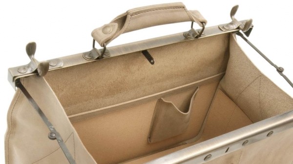 Arzttasche PETTENKOFER aus New-Antik Leder Arzttasche PETTENKOFER aus New-Antik Leder